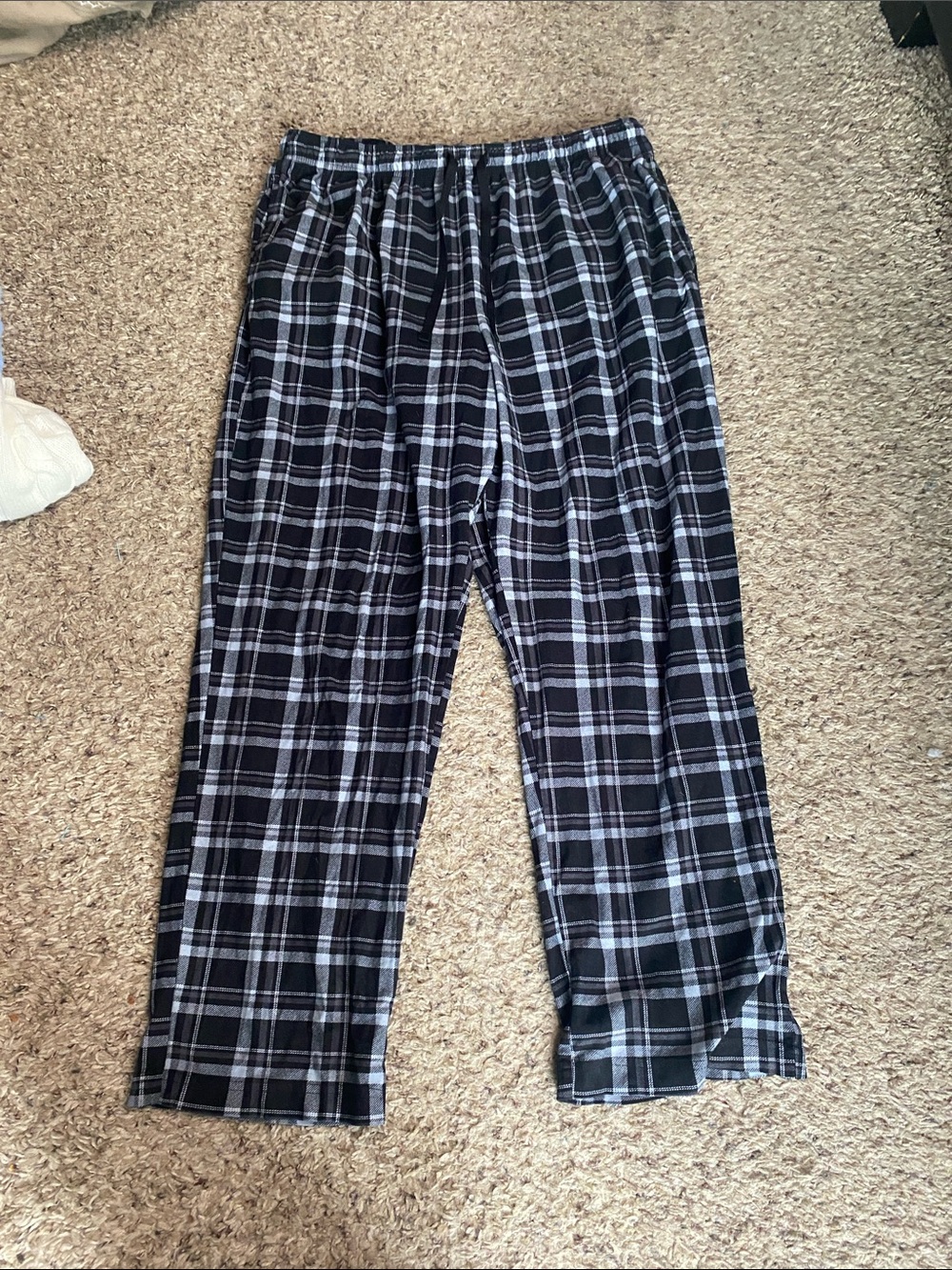 Nautica Black and Gray Plaid Jogger Pants
